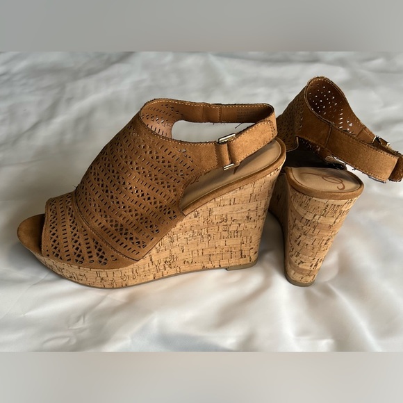 American Rag Wedge Shoes - Picture 5 of 9